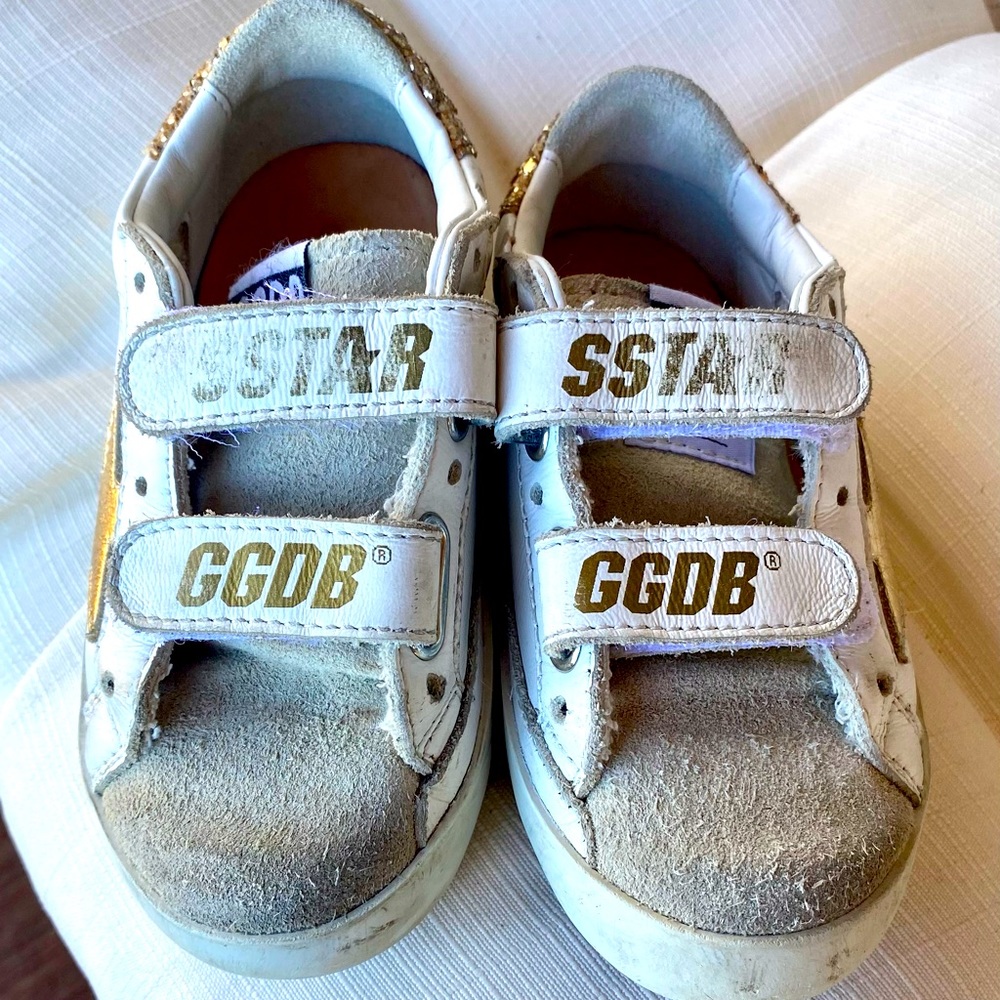 Girls golden goose tennis shoes